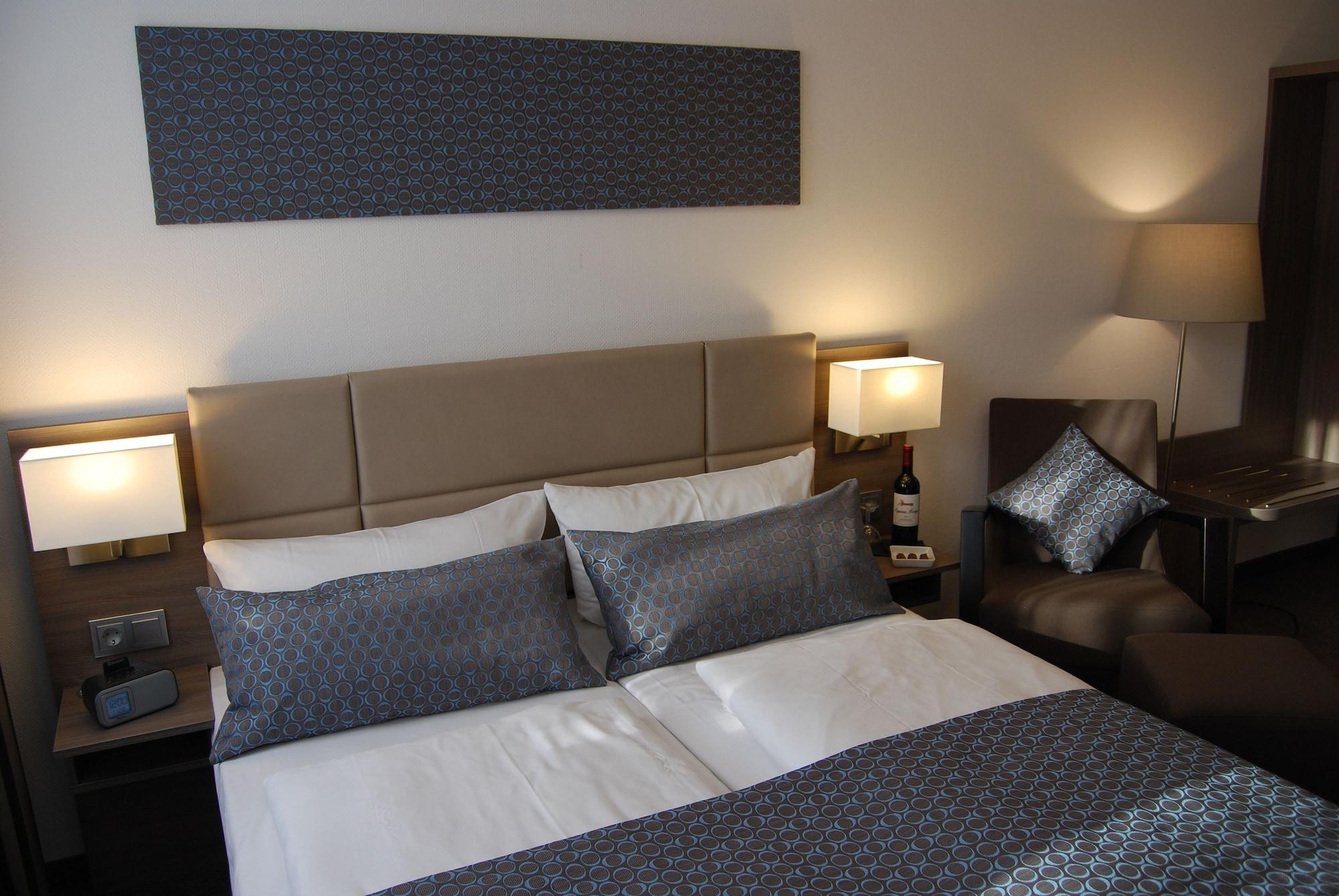 Dom Hotel Am Roemerbrunnen Cologne Luaran gambar