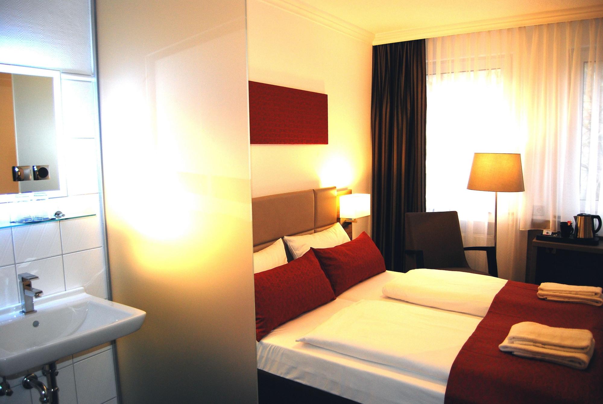 Dom Hotel Am Roemerbrunnen Cologne Luaran gambar