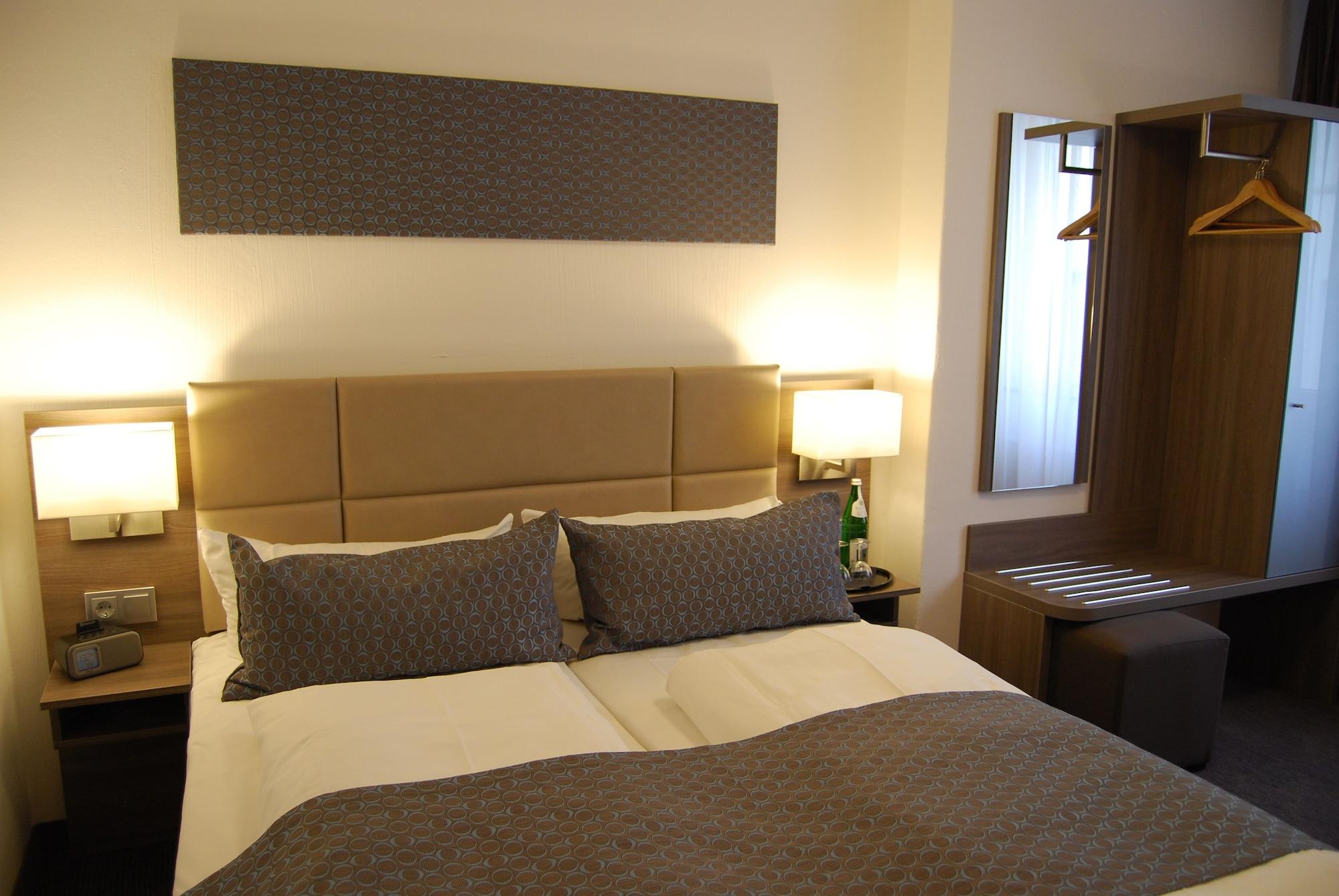 Dom Hotel Am Roemerbrunnen Cologne Luaran gambar
